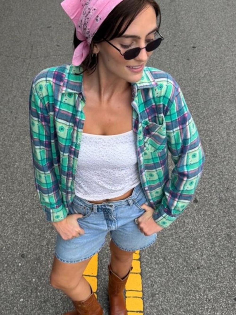 Vintage 90s America sweetheart floral cottage core flannel🕊️